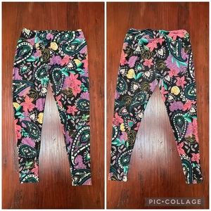 ⭐️ 3/$30 LuLaRoe Paisley Printed Leggings TC